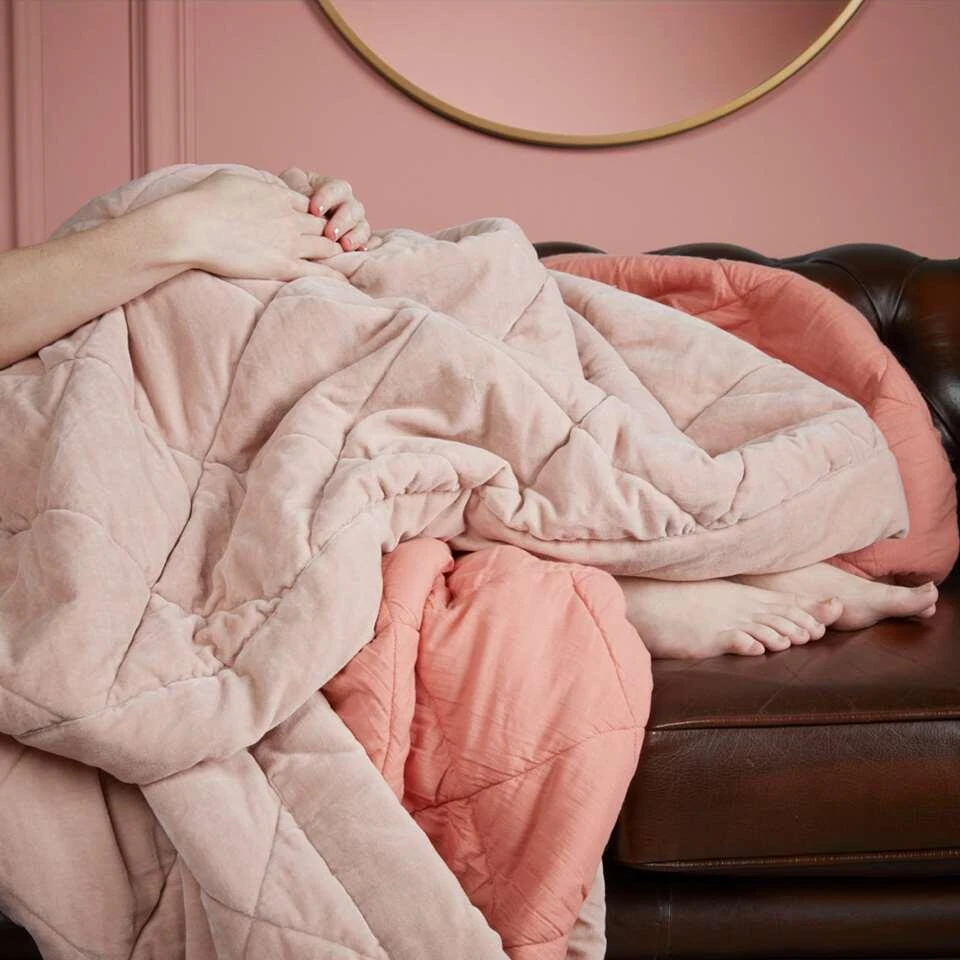 KAAT Amsterdam Plaid Ogibly - Roze - 260x260 Cm KAAT Amsterdam Plaid Ogibly - Roze - 260x260 Cm -Huishoudelijke Artikelen Verkoop 81024741 0200